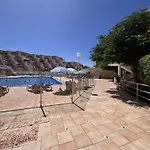 Apartamento Sea & Pool Hideaway