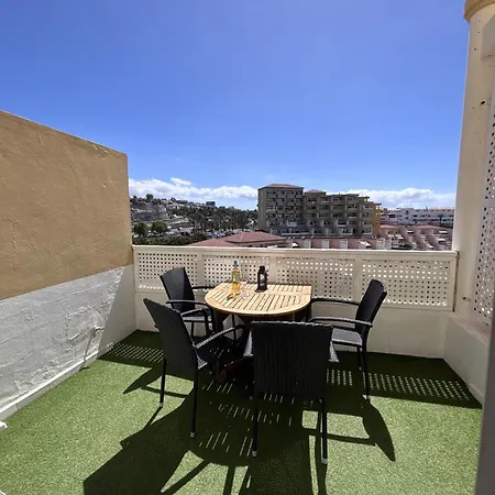 Sea & Pool Hideaway Apartamento *